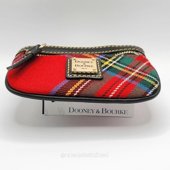 New Dooney Red Plaid Case - Picture 7 of 10